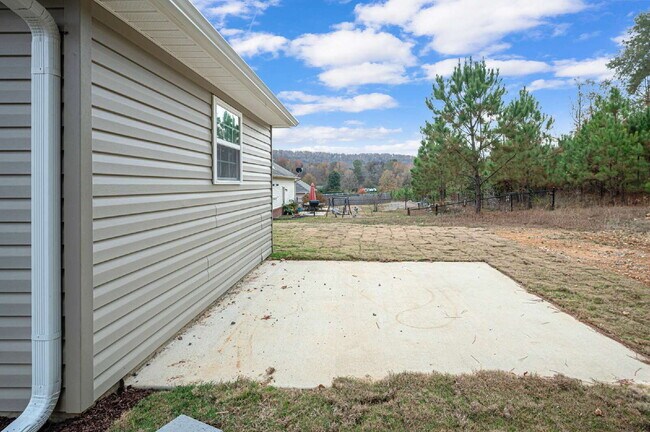 Building Photo - Beautiful Property for Rent in Springville, AL!!!