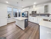 Building Photo - 414 Matlock Ln