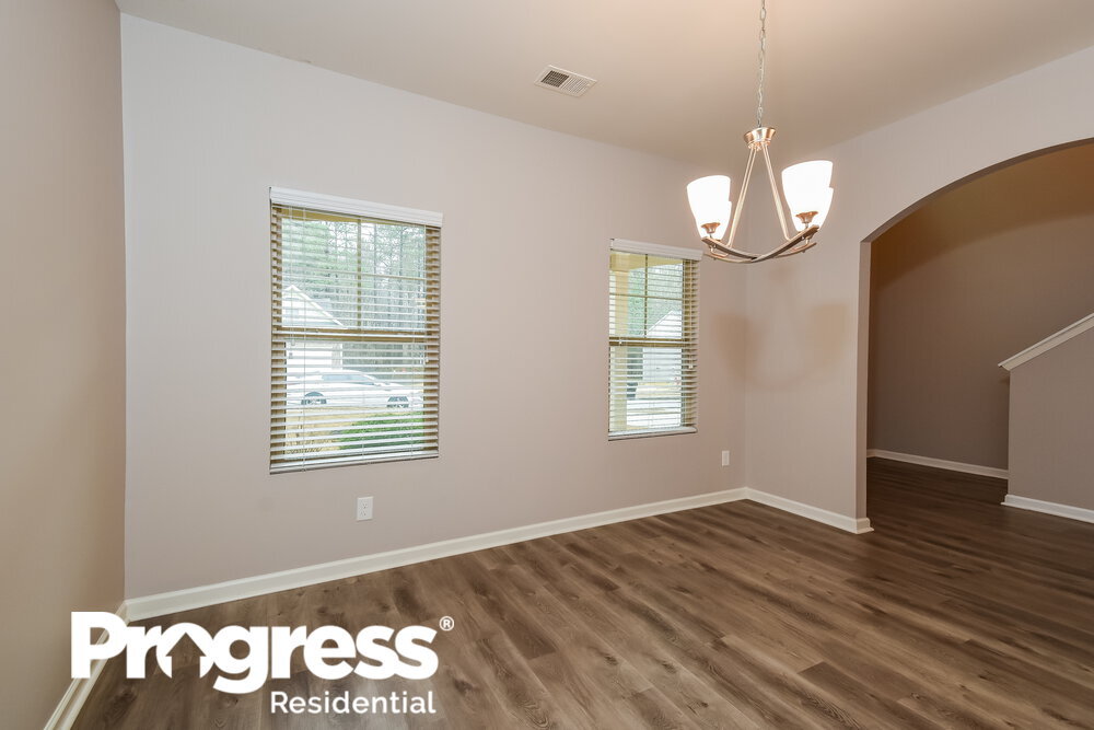 Building Photo - 222 Westridge Cir