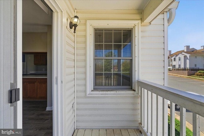 Building Photo - 100 Westwick Ct