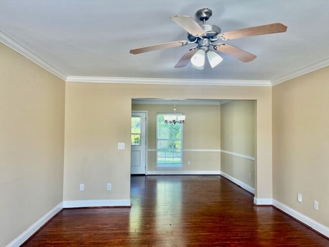 Building Photo - 127 Deer Run Trail NW