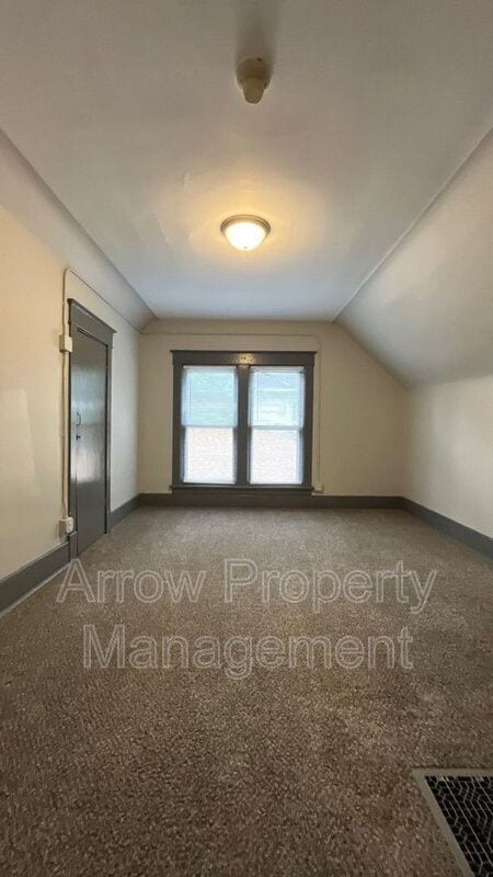 Building Photo - 4902 Madison Ave