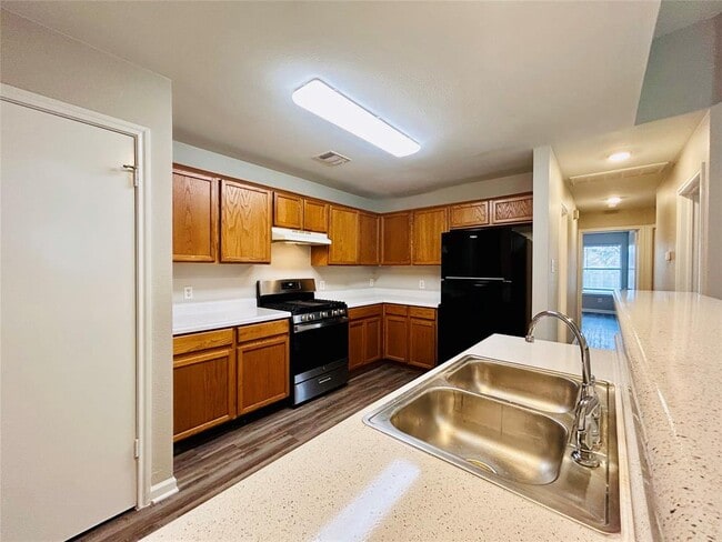 Building Photo - 8507 Apple Carrie Cove