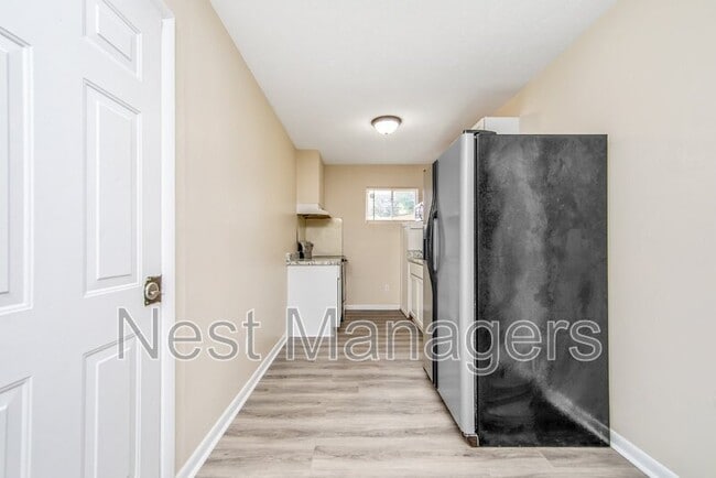 Building Photo - 4305 Rosehill Rd