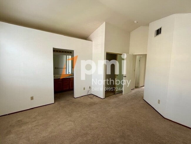 Building Photo - 1225 Whitecap Way