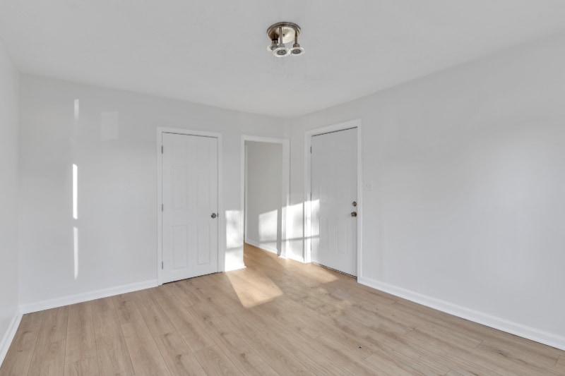 Building Photo - 3933 Walsh St