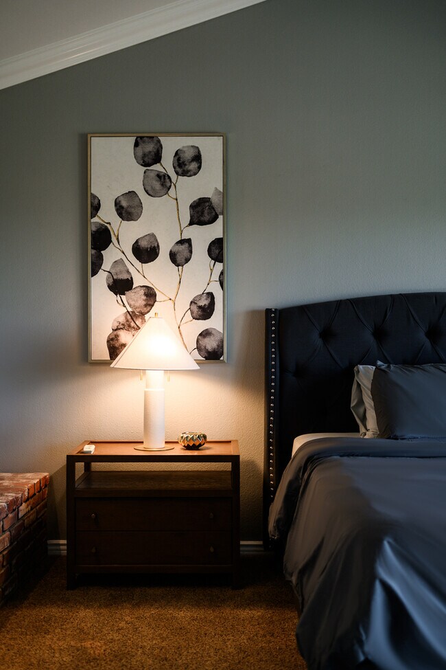 Building Photo - 11141 Limetree Dr