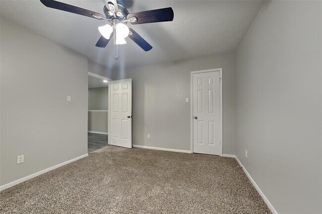 Building Photo - 24023 Ayscough Ln