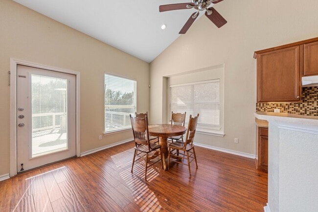 Building Photo - 146 Lindseys Cove