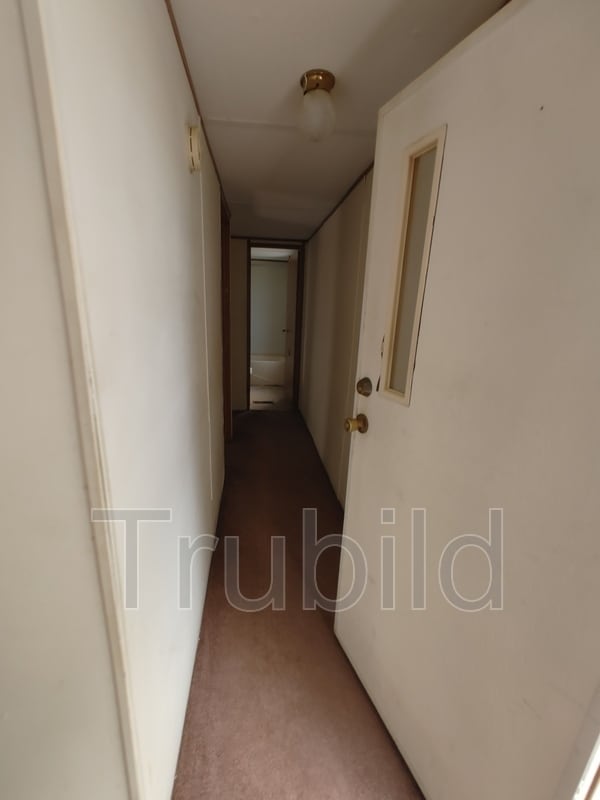 Building Photo - 932 Country Club Dr