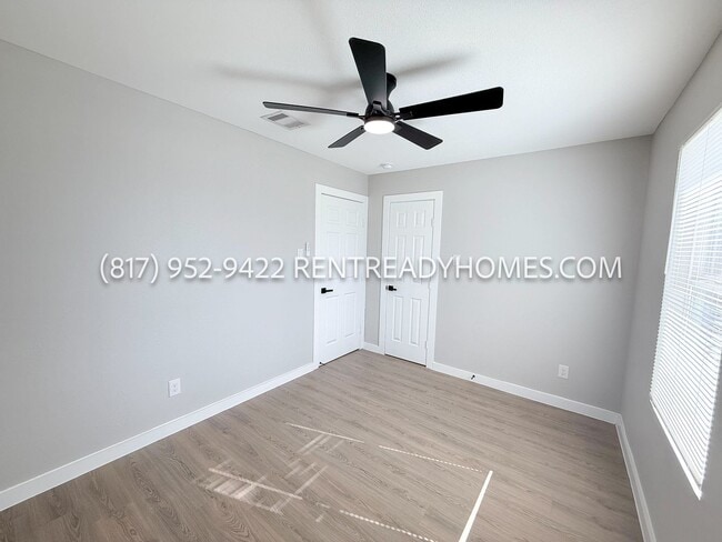 Building Photo - 1506 Eastway St