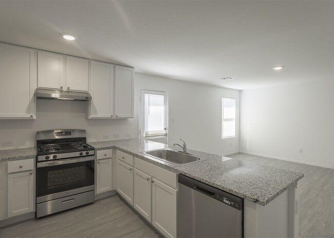 Building Photo - 3-Bed, 2-Bath Haven in a Top-Rated School District!