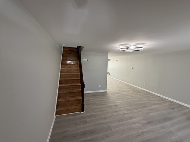 Building Photo - 1120 Passmore St