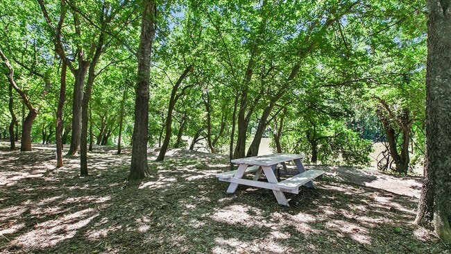 Building Photo - 3 BR/2 BA in BASTROP - 1489 SF in Pecan Park - Close to TESLA!