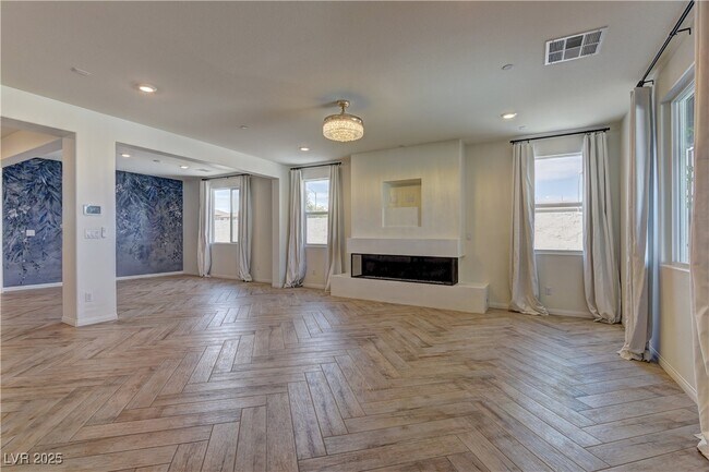 Building Photo - 6390 Montrose Park Ct