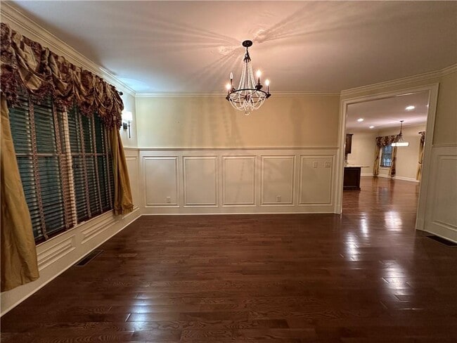 Building Photo - 510 Lake Medlock Dr