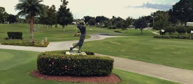 Building Photo - 2839 Sunbranch Dr