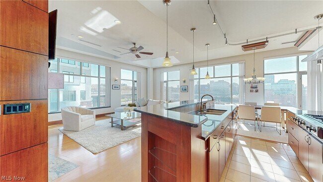 Building Photo - 21 Furnace St