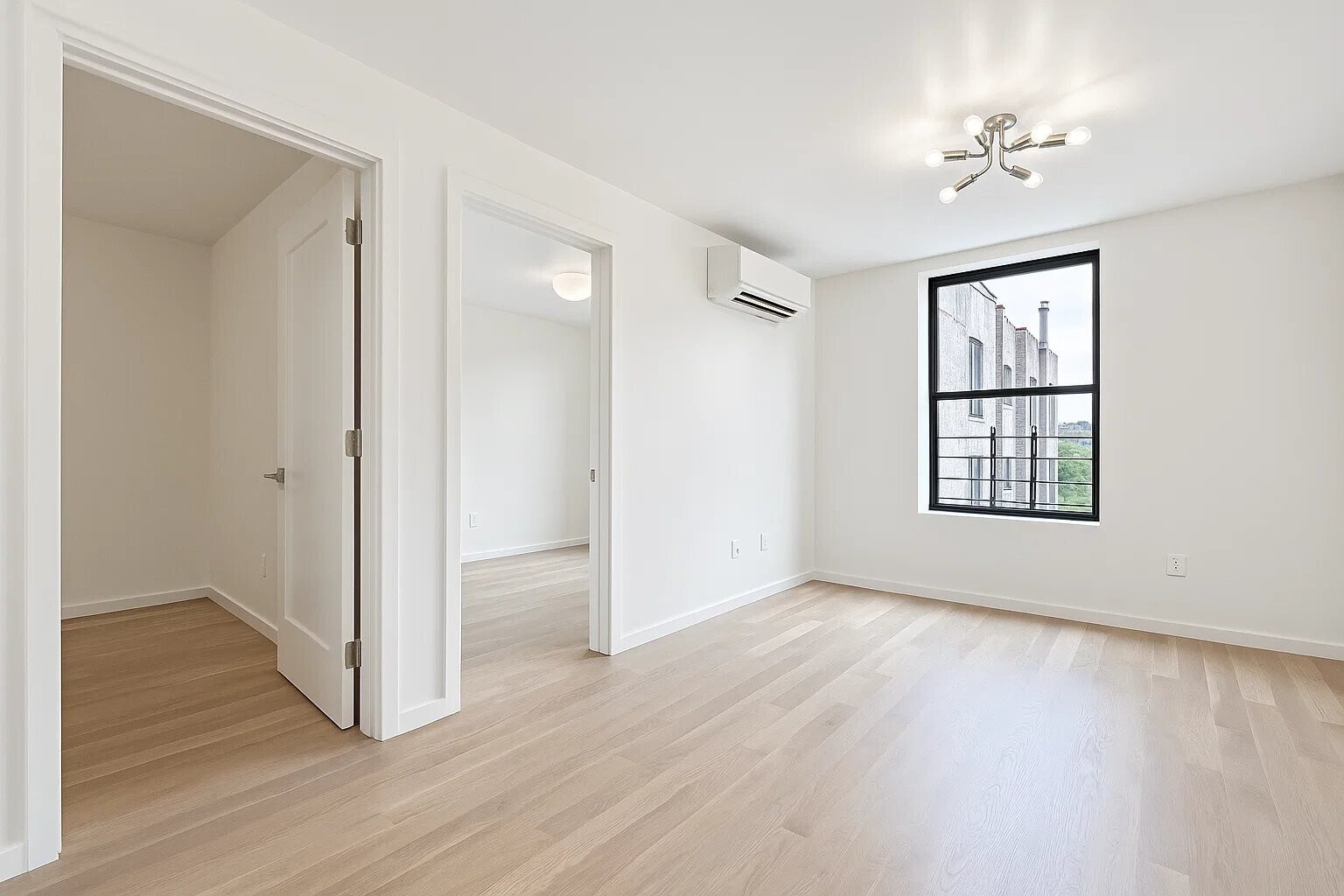 Building Photo - 524 W 134th St