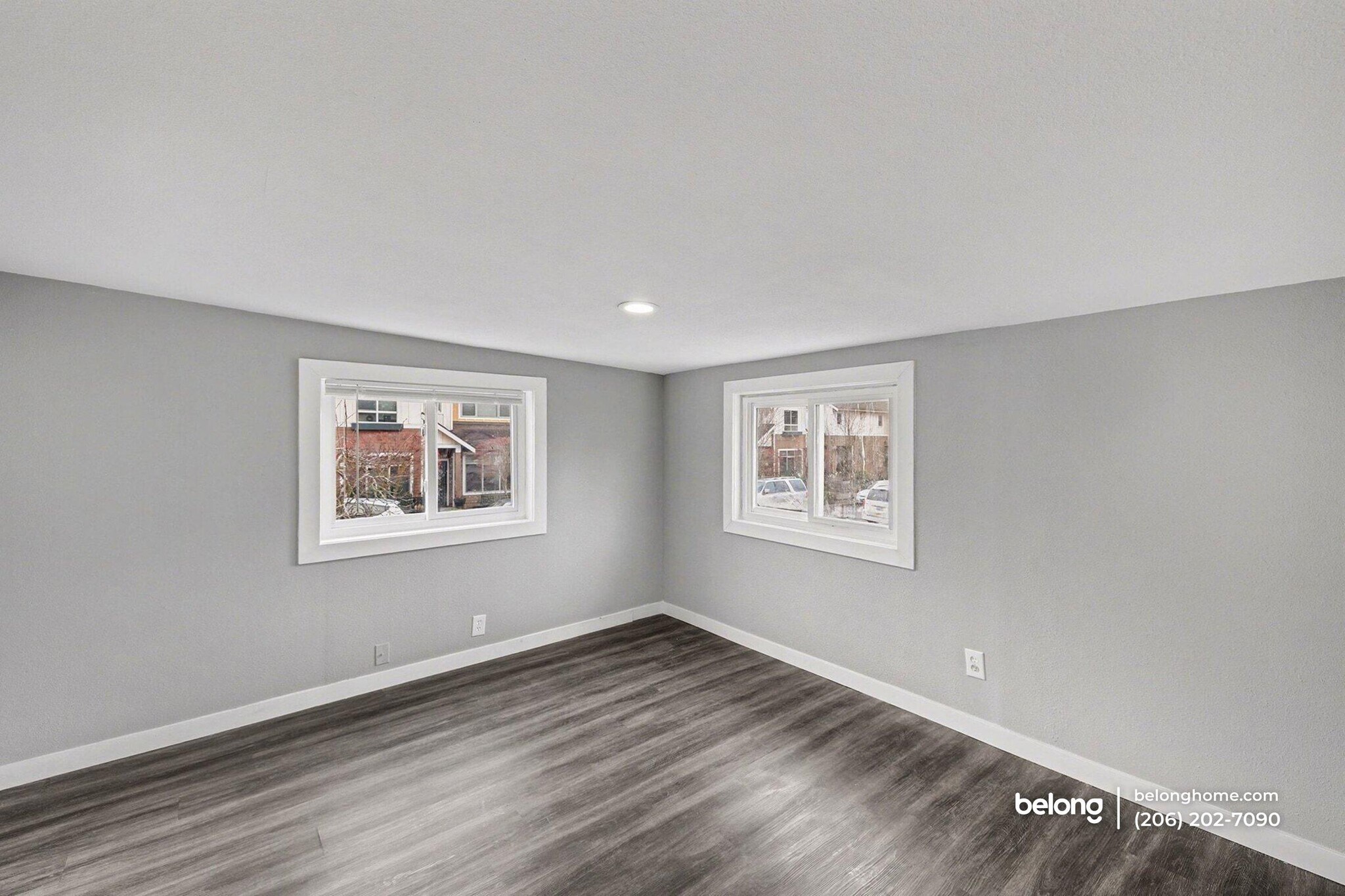 Building Photo - 3425 34th Ave S