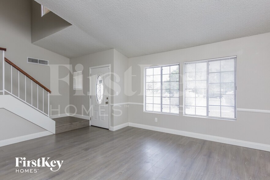 Building Photo - 4317 Newcastle Rd