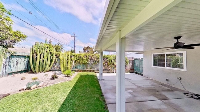 Building Photo - 14321 Riviera Dr