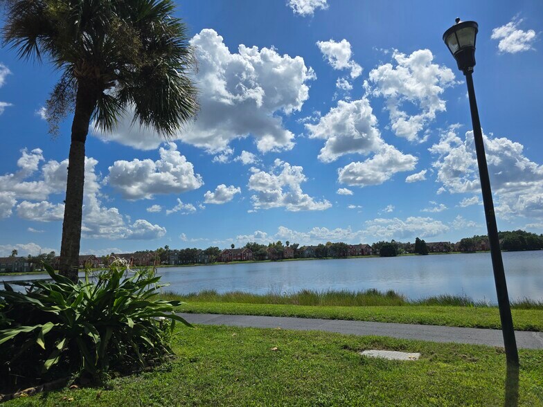 Building Photo - 9058 Lake Chase Island Way