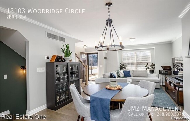Building Photo - 13103 Woodridge Cir