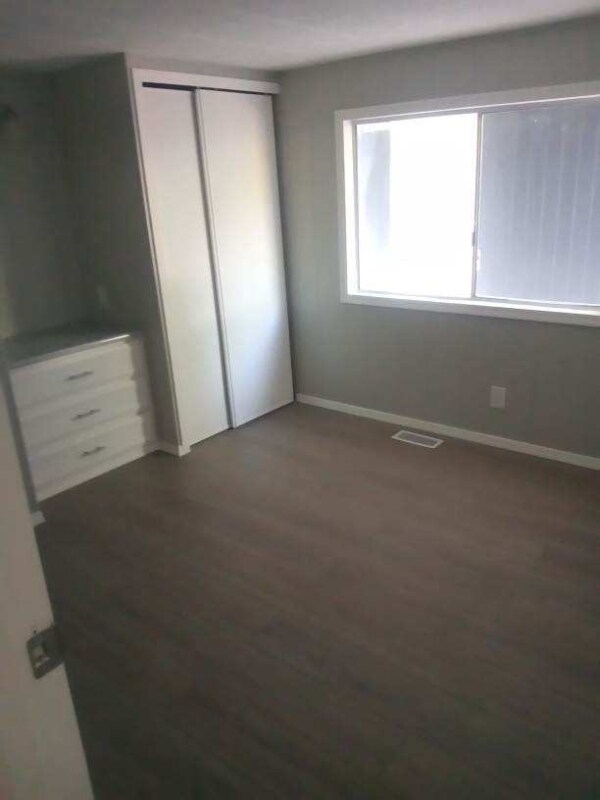 Building Photo - 8103 E Southern Ave