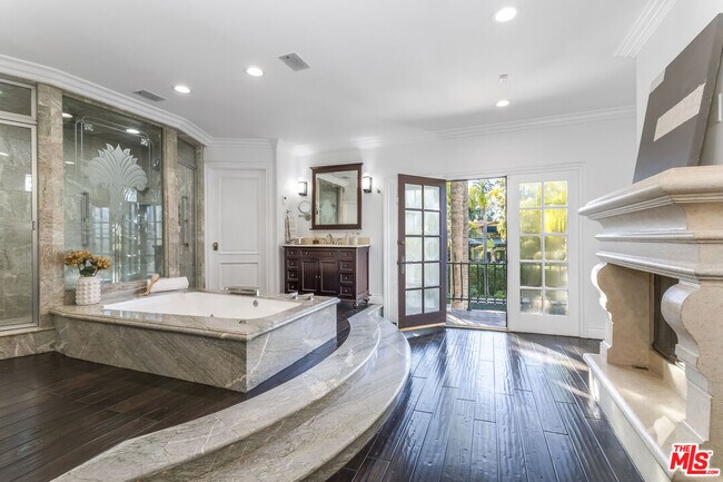 Building Photo - 17230 Silver Ln