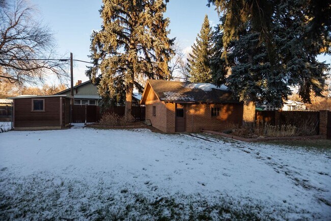 Building Photo - 2 Bedroom + Office, 3 Bath in Old Town Fort Collins