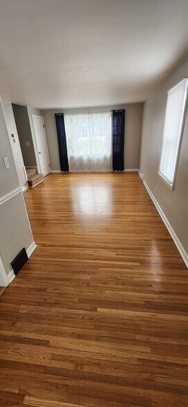 Living Room - 72 Montfort Dr