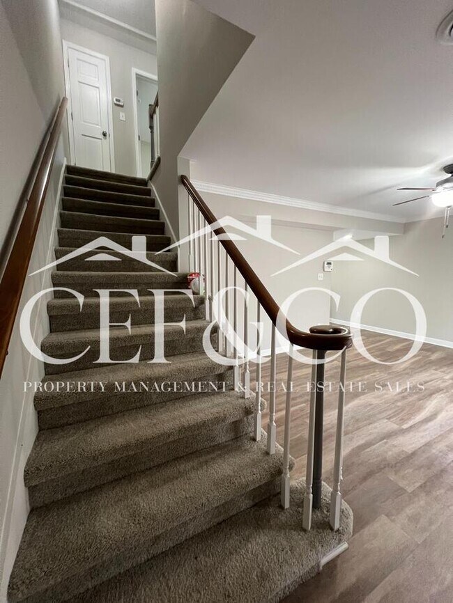 Building Photo - 109 Misty Brook Dr