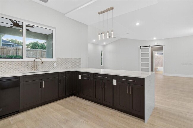 Building Photo - 207 Athens St