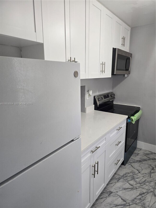 Building Photo - 5603 Blueberry Ct