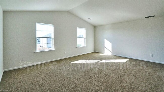 Building Photo - 958 Bosemon St