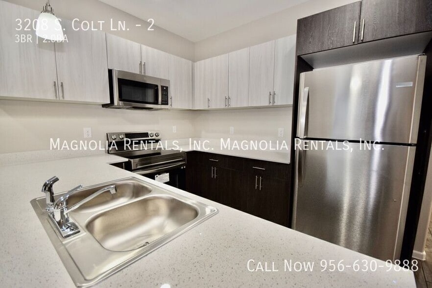 Building Photo - 3208 S Colt Ln