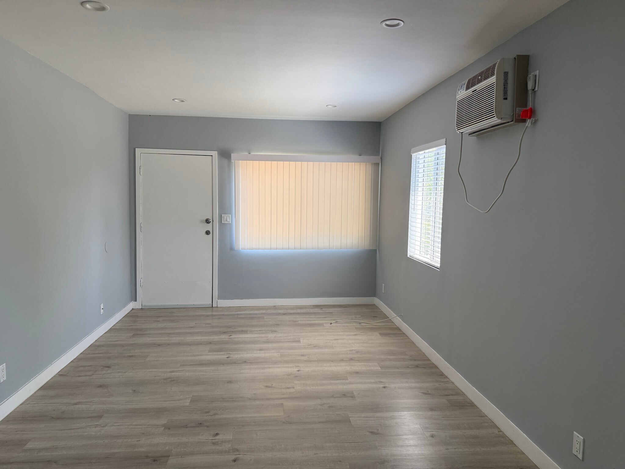 Building Photo - 3916 Sawtelle Blvd