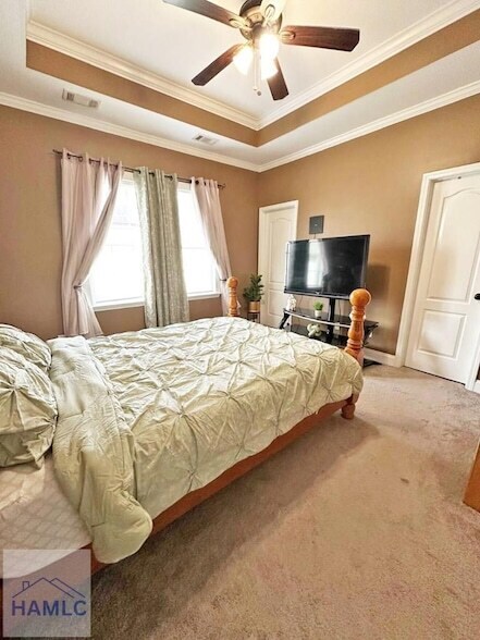 Building Photo - 1102 Sara Ln