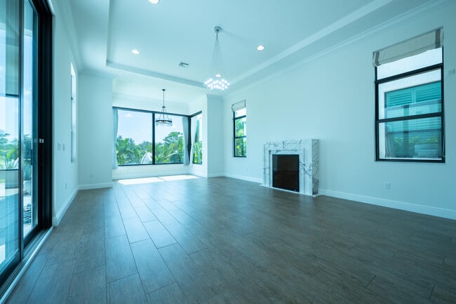 Building Photo - 13026 Artisan Cir