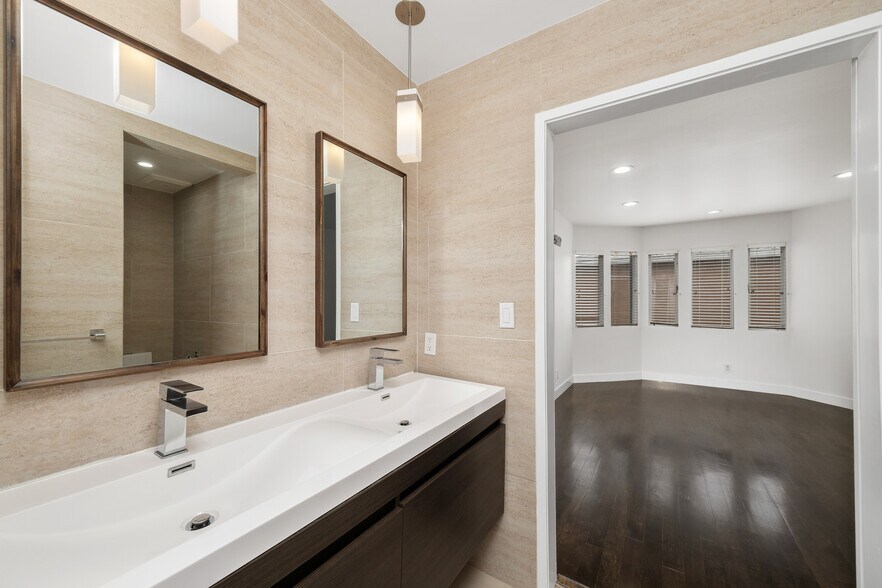 Building Photo - 24 Westwind St