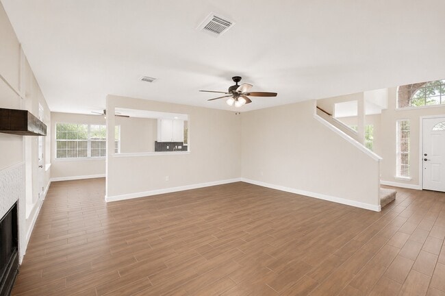 Building Photo - 19002 Timber Way Dr