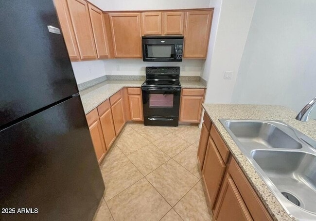 Building Photo - 123 N Washington St