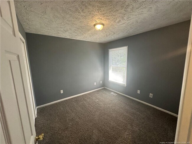 Building Photo - 3545 Chaucer Dr