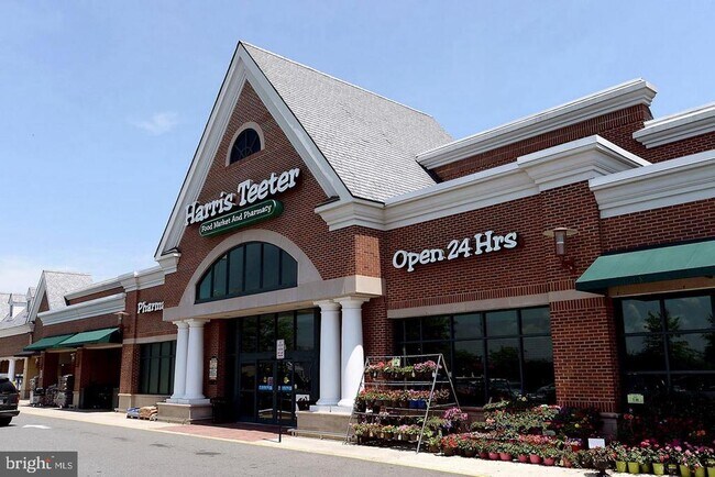 Building Photo - 42671 Redeemer Terrace