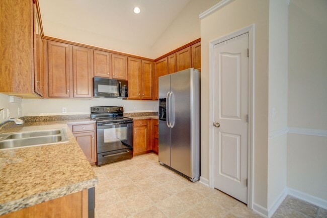 Building Photo - 3/BD - 2.5/BTH  Well Maintained Home in Li...