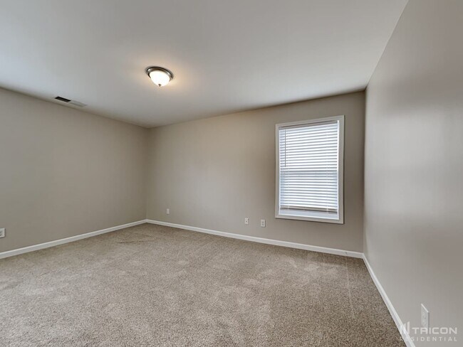 Building Photo - 2238 Orchard Park Cir NW