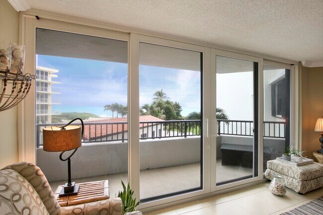 Building Photo - 600 Ocean Dr
