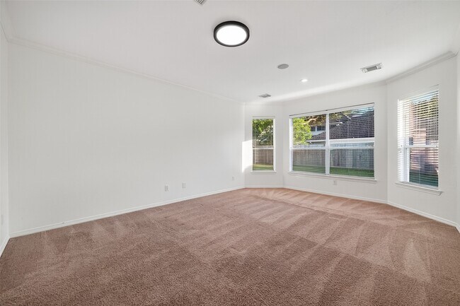 Building Photo - 22115 Oakcreek Hollow Ln