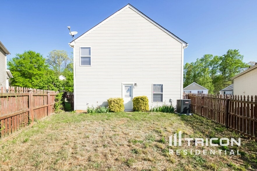 Building Photo - 8810 Michaw Ct